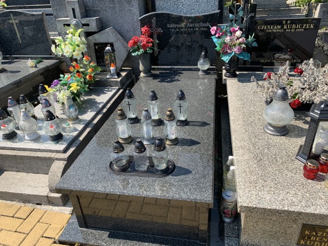 Grób Krystyna Jarzębak