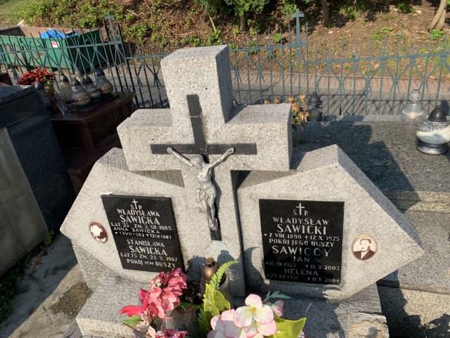 Helena Sawicka 1931 Myślenice - Grobonet - Wyszukiwarka osób pochowanych